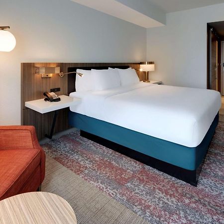 Hilton Garden Inn Haymarket Buitenkant foto